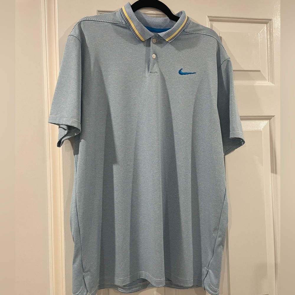 Nike dri-fit golf polo Large - Picture 3 of 5